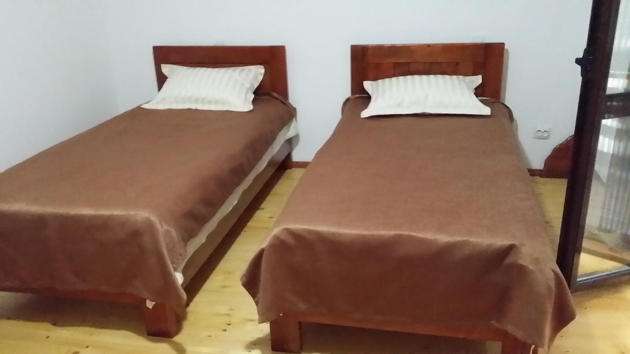 Cabana Barlogul Lupilor Villa Berevoesti Esterno foto